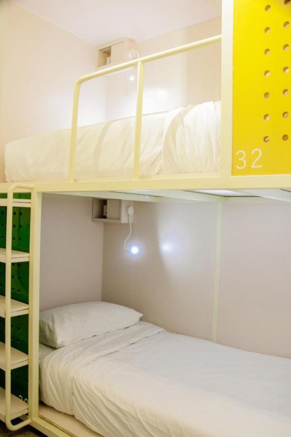 Temmu Co-Living Vandrehjem Bandung Eksteriør billede